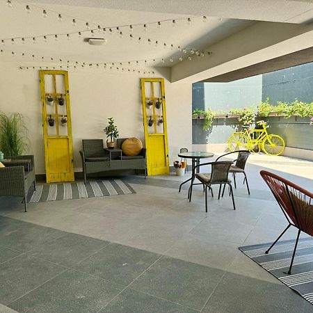 Rubo Hotel Шумен Экстерьер фото