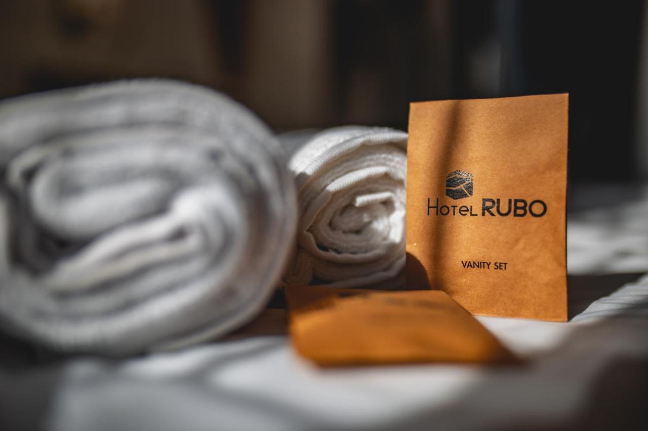 Rubo Hotel Шумен Экстерьер фото