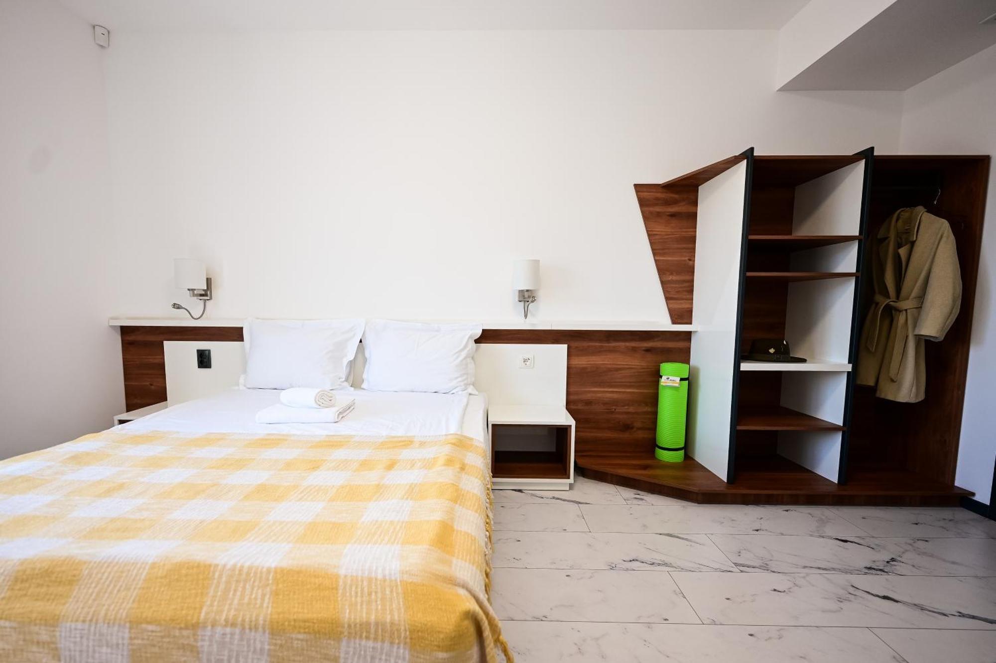Rubo Hotel Шумен Экстерьер фото